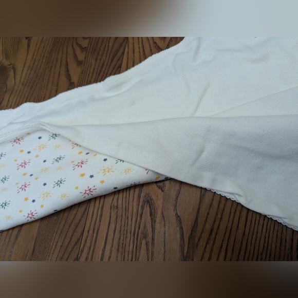 3 baby blankets. Yellow, blue and white with stars.  EUC. Disney Baby , gymboee. - Picture 4 of 10